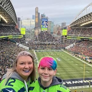 Meet your Posher, Holly